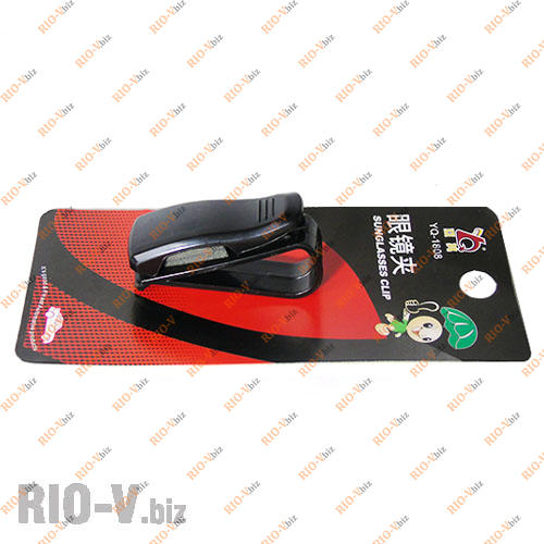 Фотография Автомобильный держатель для очков Autogen 1808 прищепка черный