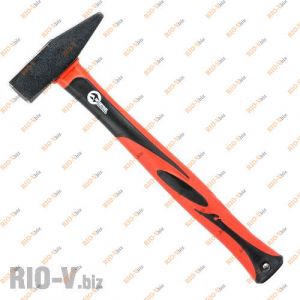 Молоток слесарный 800 гр Intertool - HT-0208