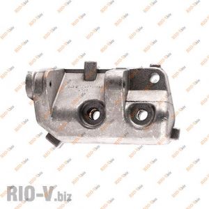 Кронштейн генератора 2110 нижній 8 V ВАЗ - 21100-370165270