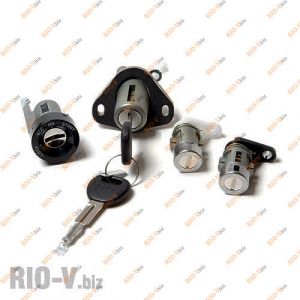 Замок запалювання Ланос з личинками GM - 96213542