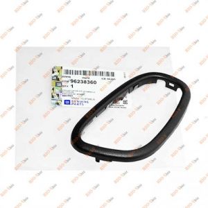 Облицовка ручки двери Ланос Т100 внутр прав GM - 96238360