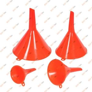 Лейка автомобильная (пластмасс) прямая (компл. 4 шт) АвтоDело - 42104